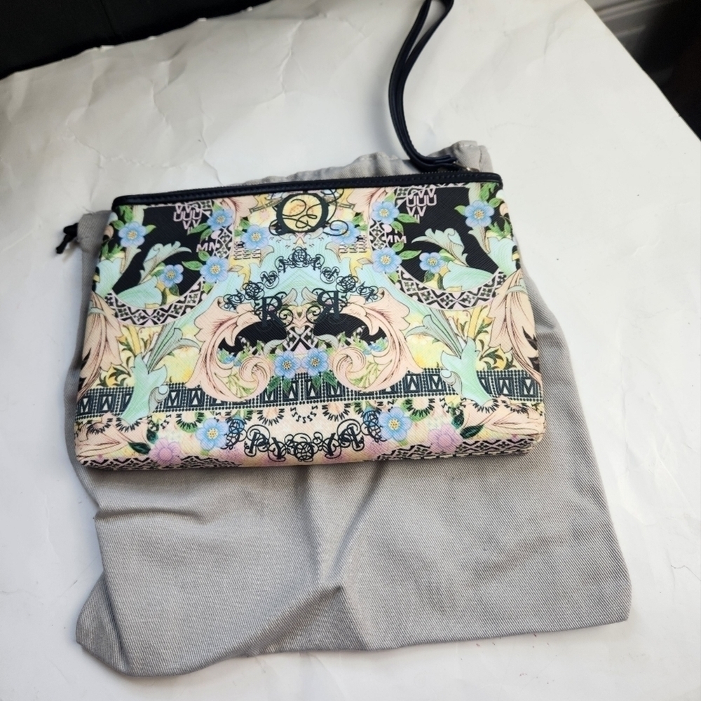 MARY Katrantzou printed clutch in EUC - Picture 3 of 5